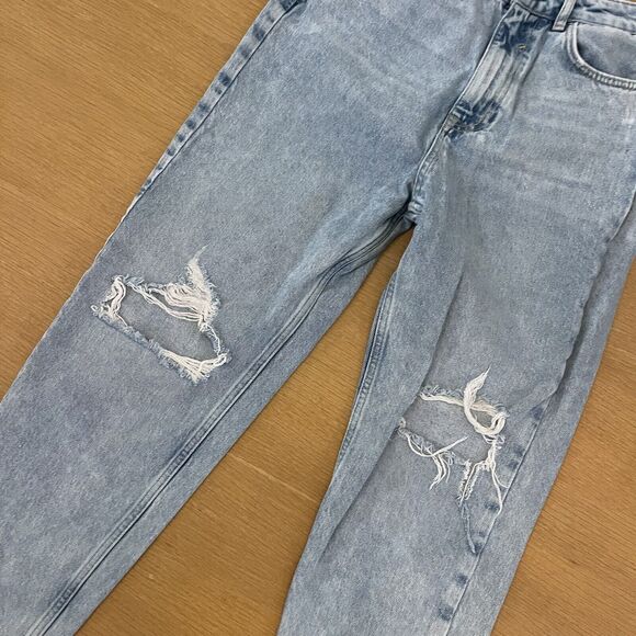 Women's Zara Straight Leg High Waist Distressed Denim Jeans Size 6 - Picture 2 of 9